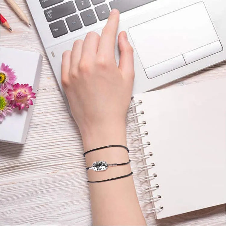 Aromatherapy Necklace - Essential Oil Pendant for Stress Relief